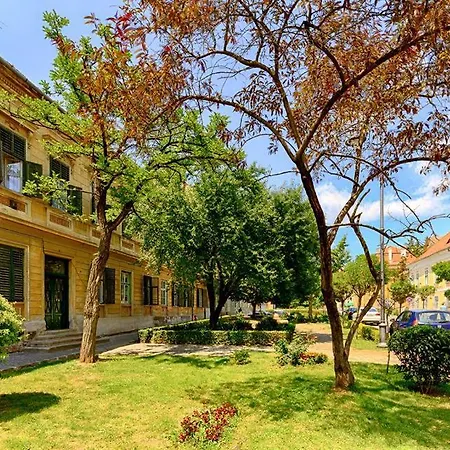 Schiller - Old Town Apartment Sibiu