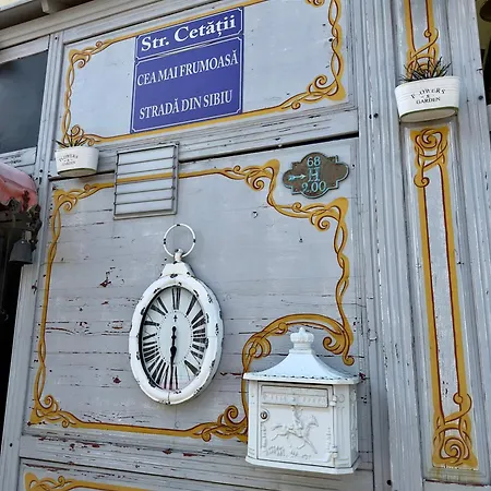 Schiller - Old Town Apartment Sibiu